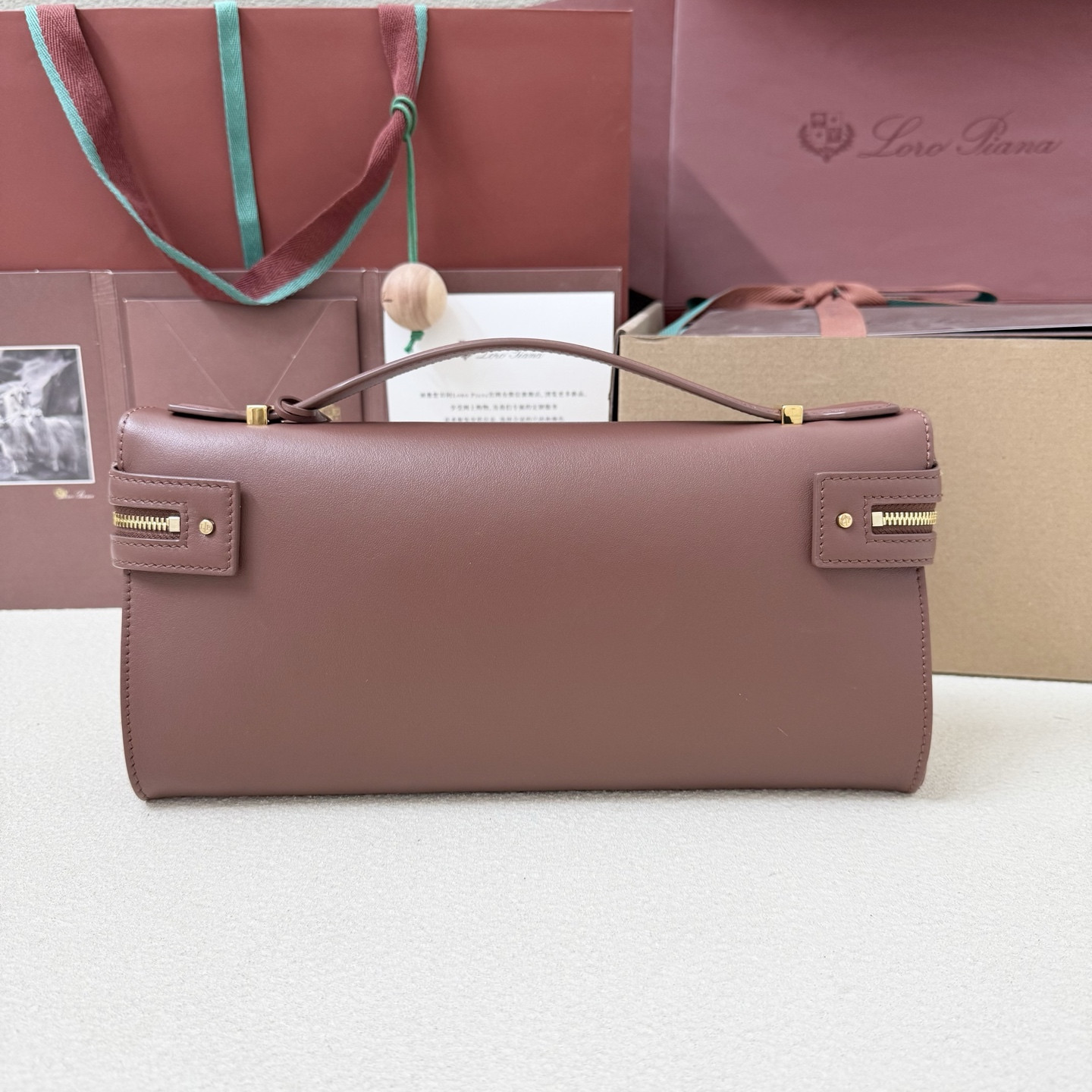L**o p*ana extra clutch l29 29x14x3cm