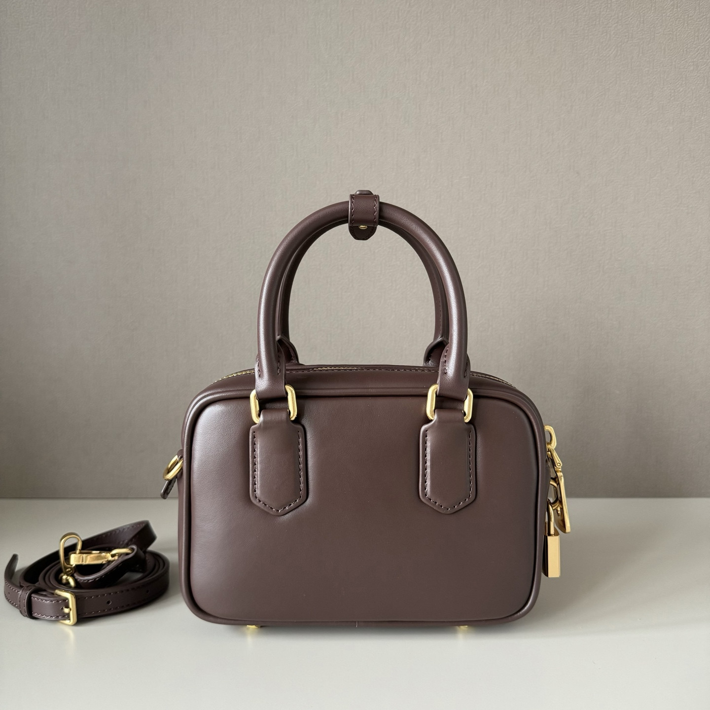 M1v M1v arcadie leather bag 13x19x6cm