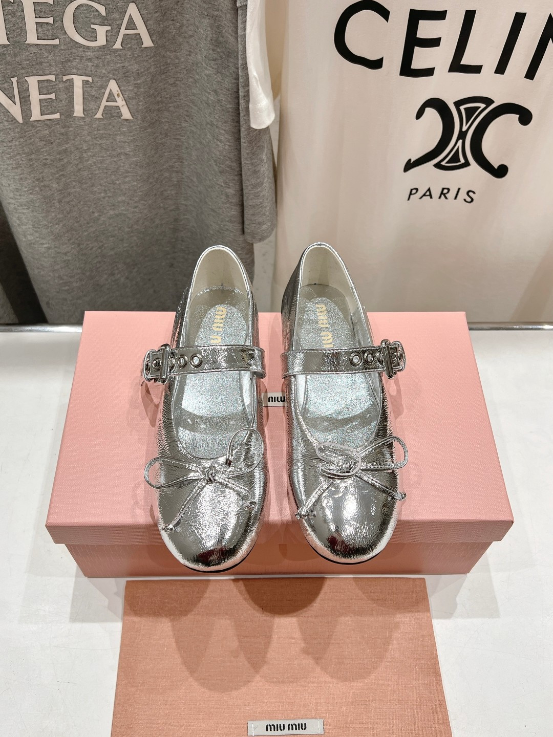 ua M1v M1v leather ballerinas