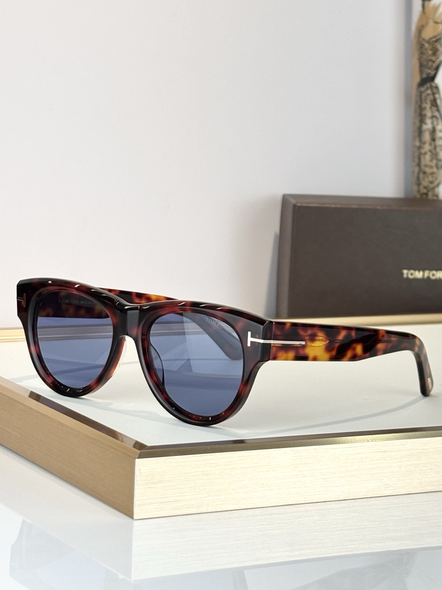 t0m F0rd glasses tf1305 52-19-145
