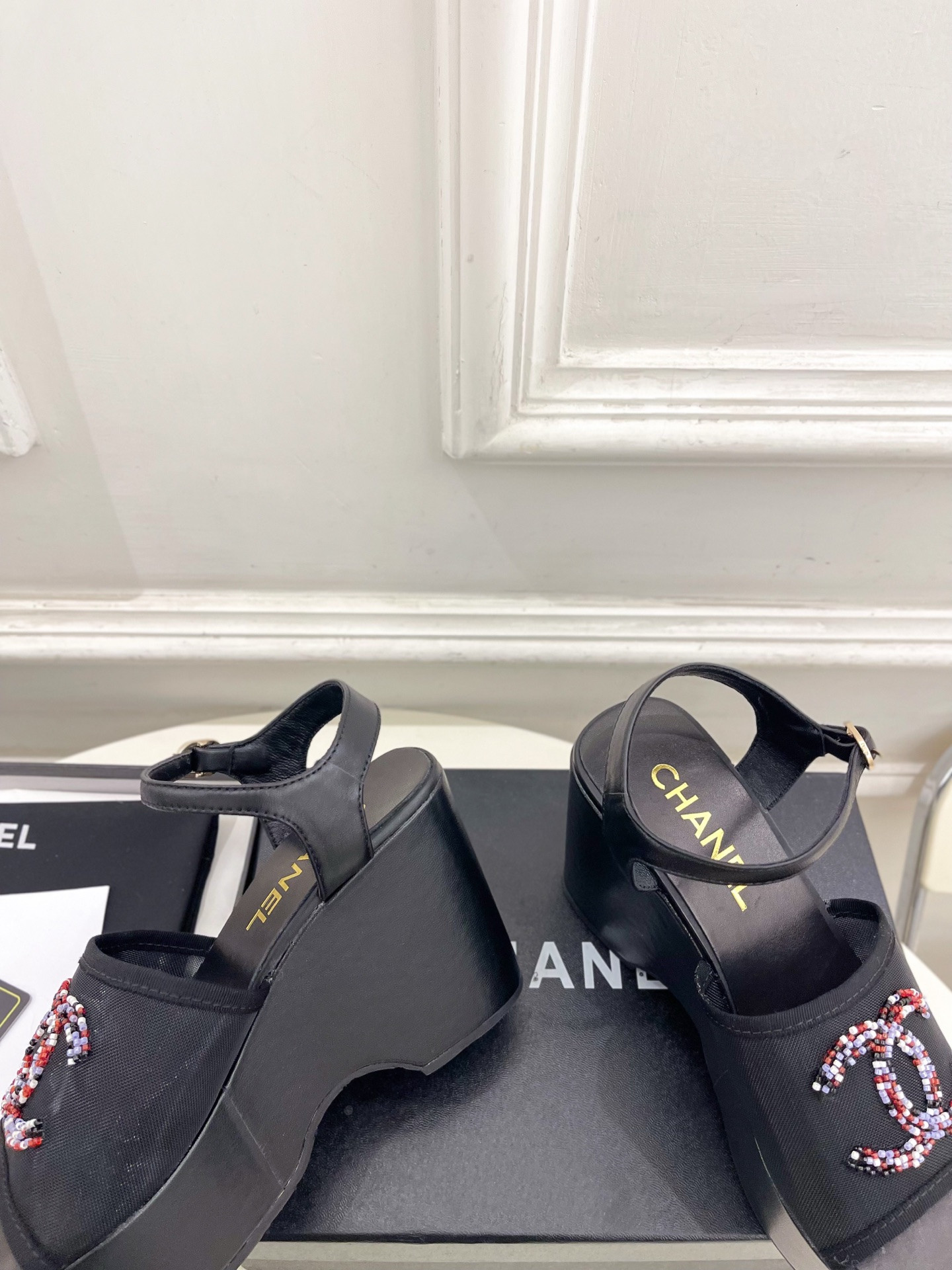 ua Ch*el sandals 9.5cm heel