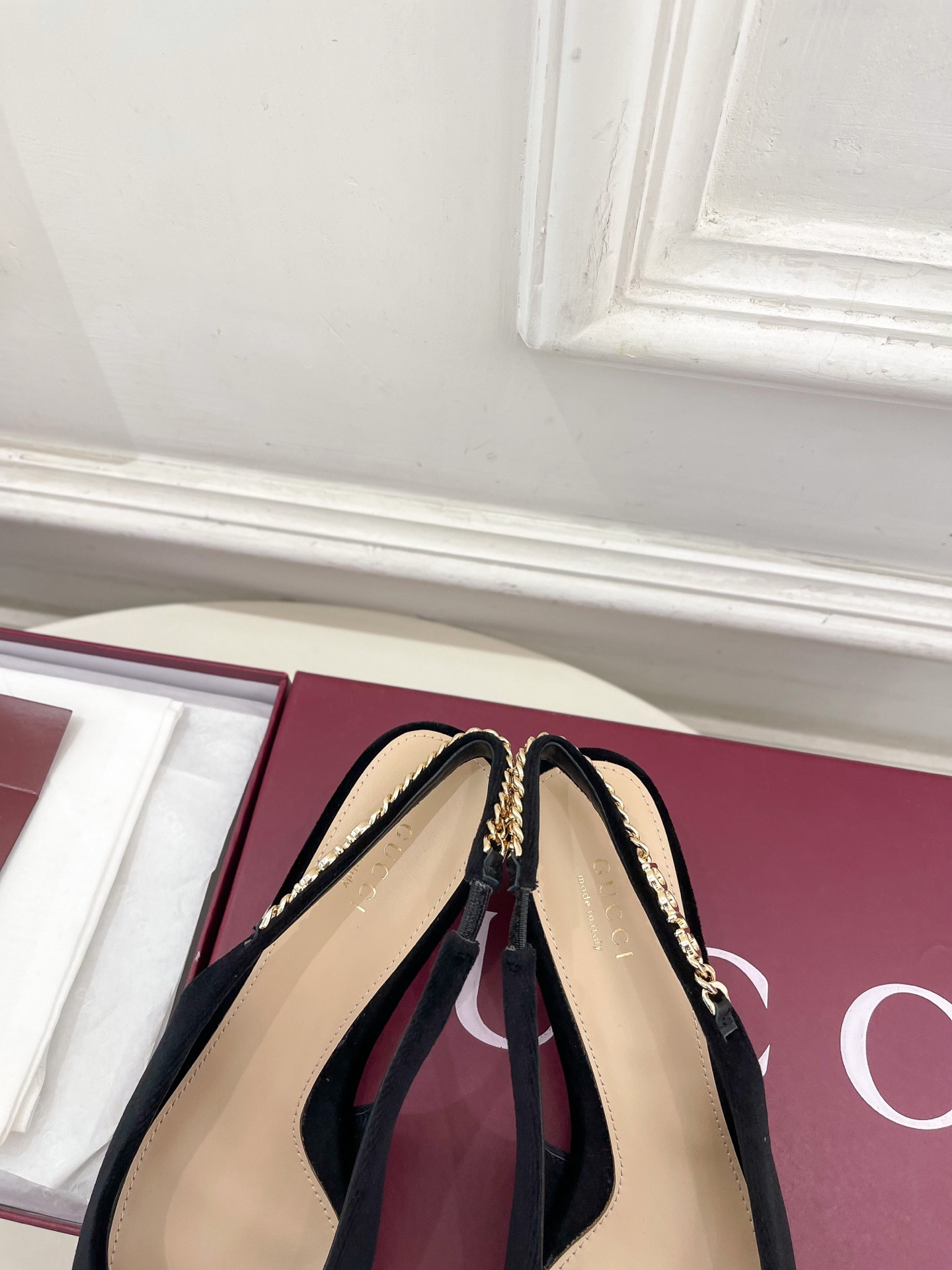 ua G*u*i signoria slingback pump