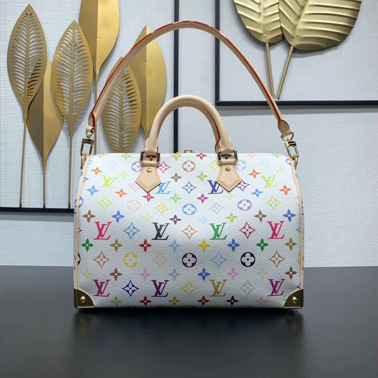 LV x TM Speedy Soft 30 M27789 30x21x17cm