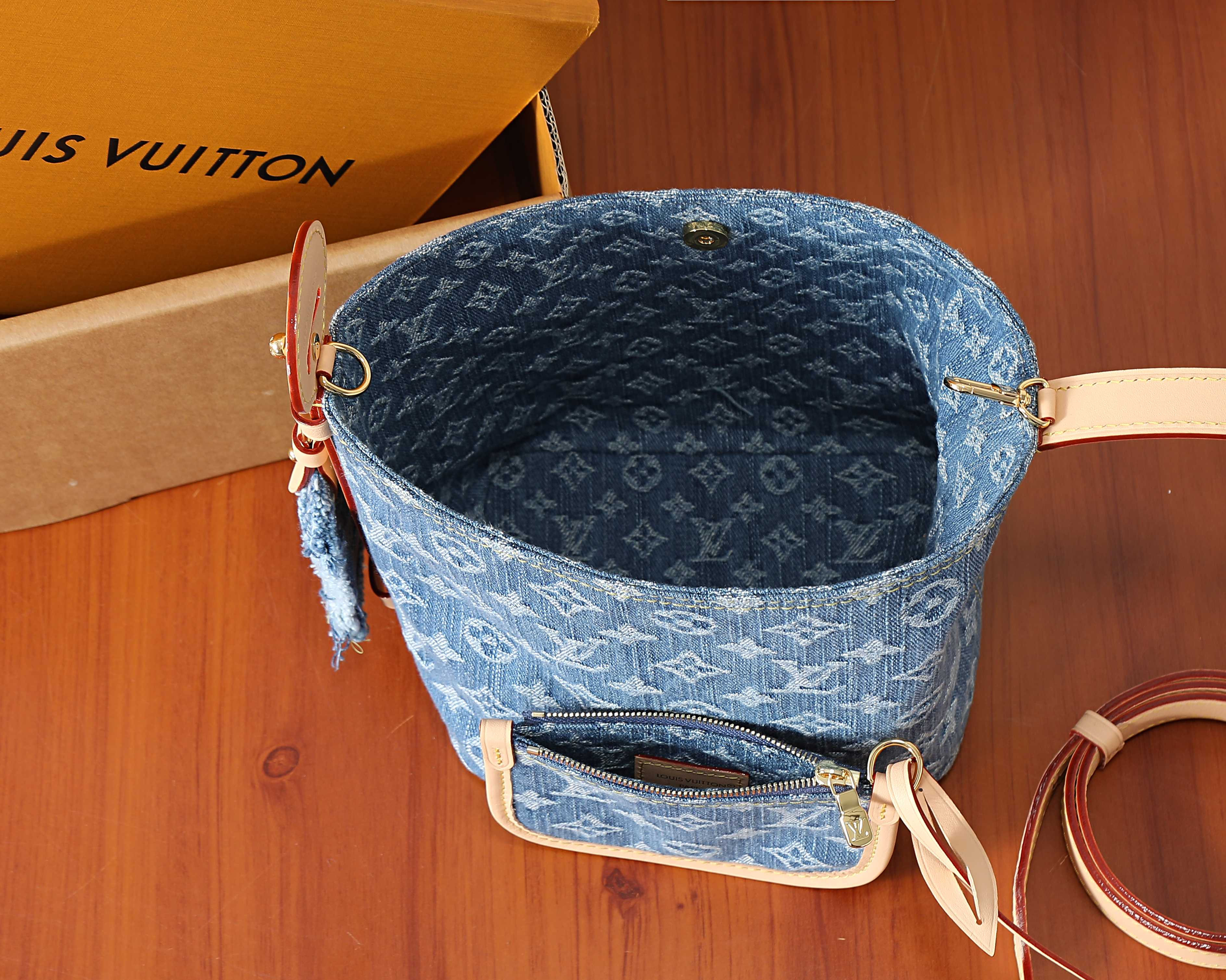 LV All In BB M28107 16x18x12cm