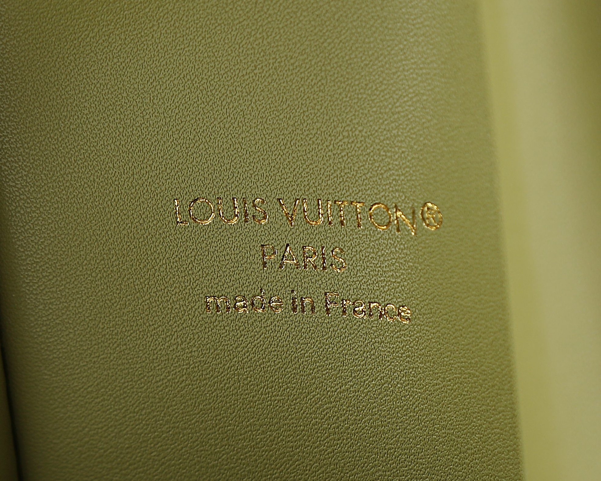 LV Side Trunk MM East West M27451 28x15x7cm