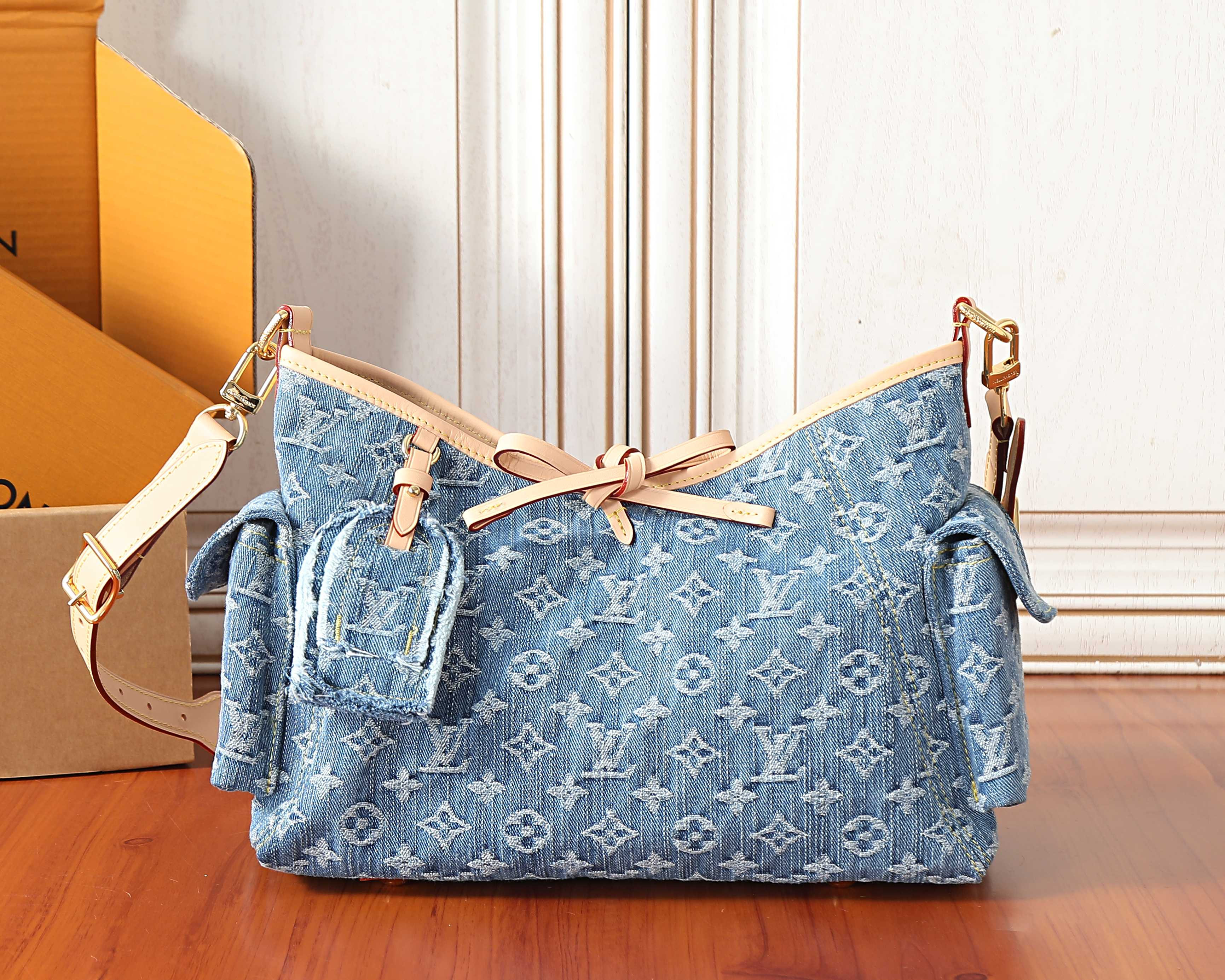 LV Carryall Cargo PM M28287 33.5x23x15cm