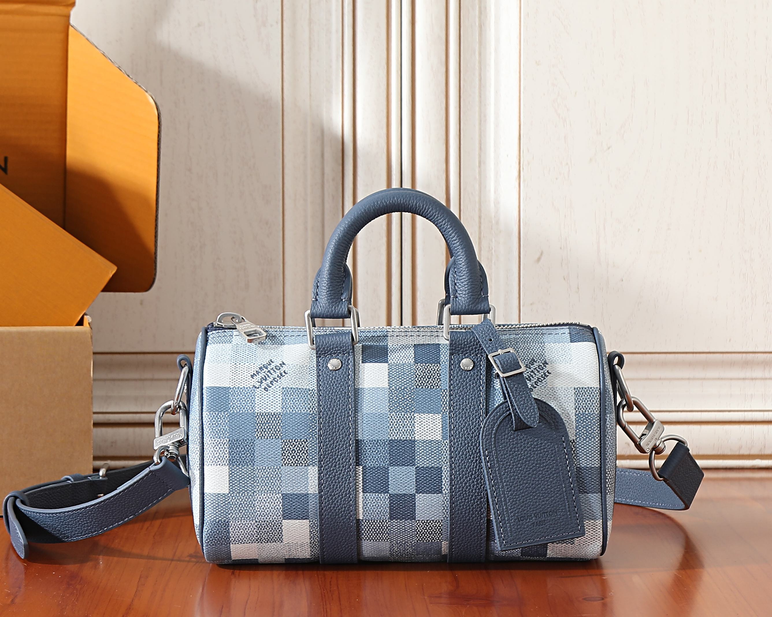 LV KEEPALL BANDOULIÈRE 25 handbag M28600 25x15x11cm
