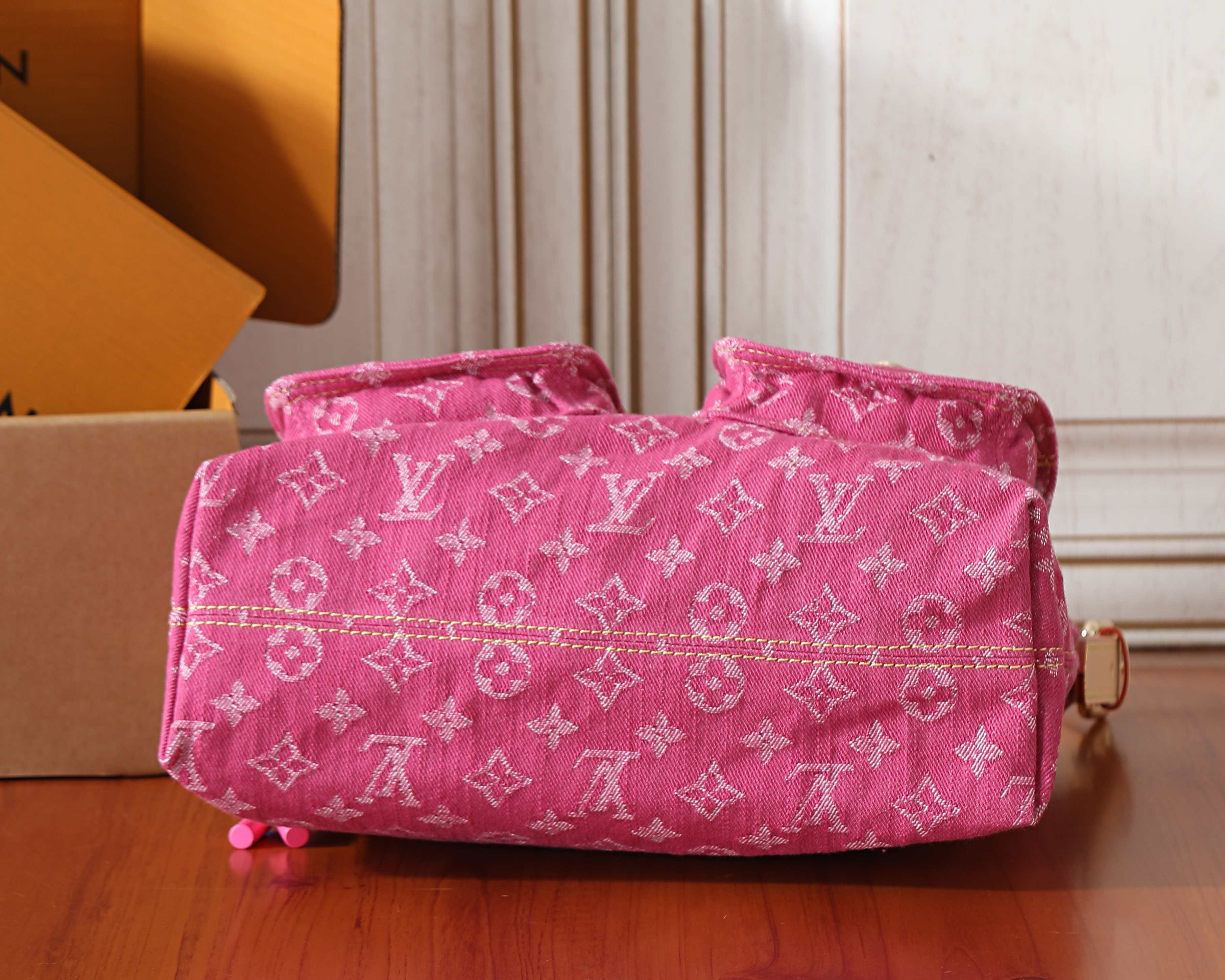 LV Baggy M28266 30x22x13cm