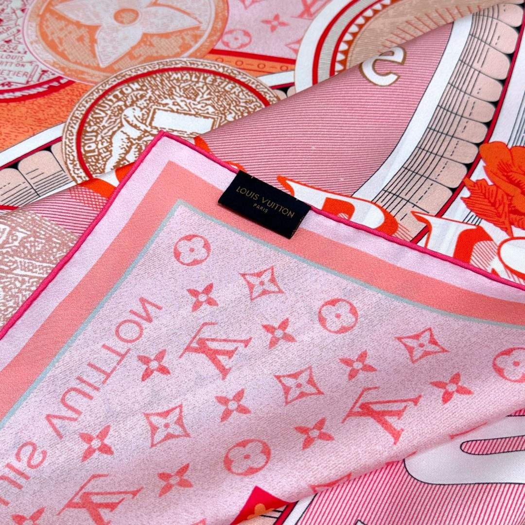 LV silk scarf 90x90cm