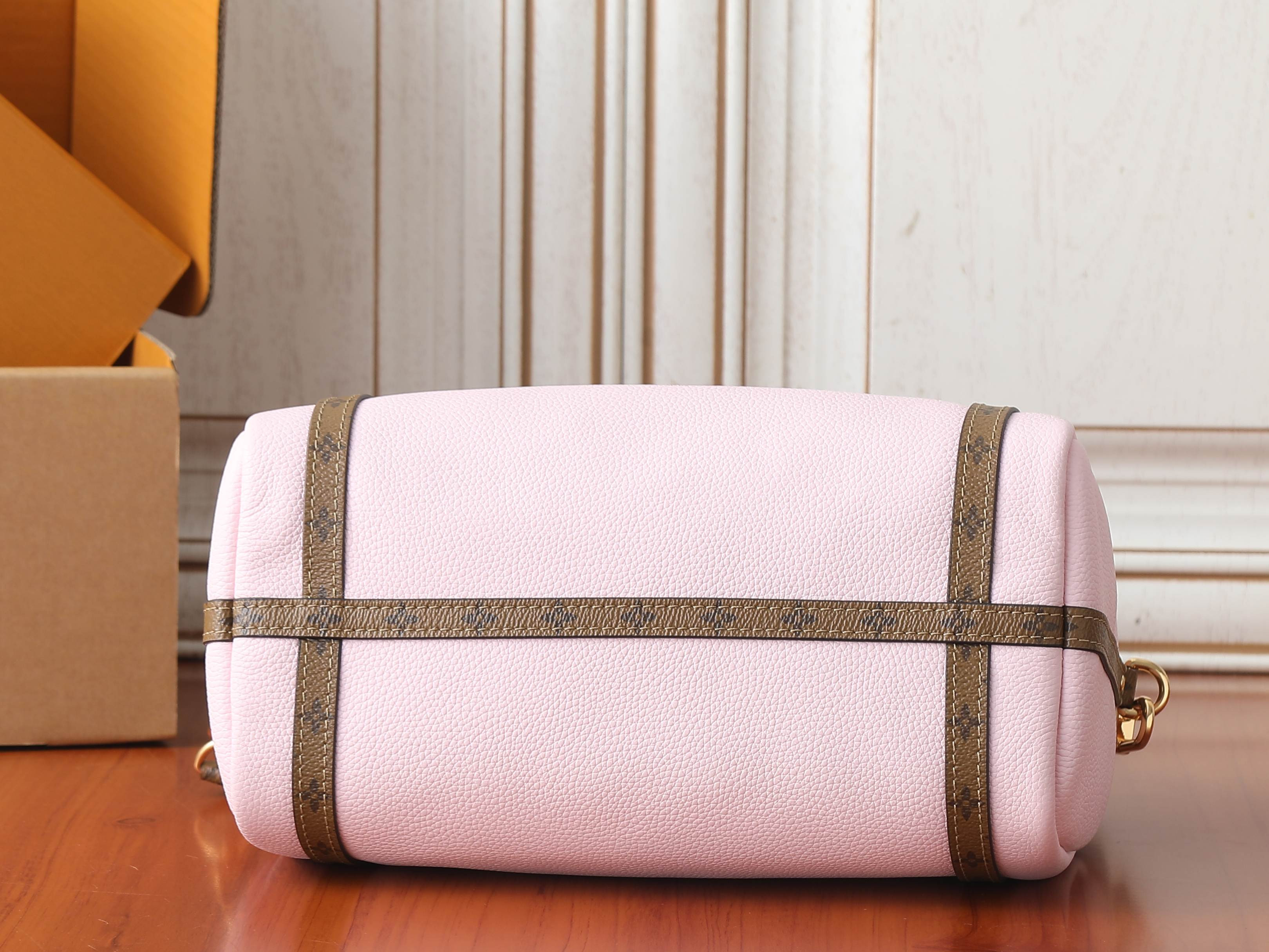 LV Express PM M29847 26x17x13.5cm