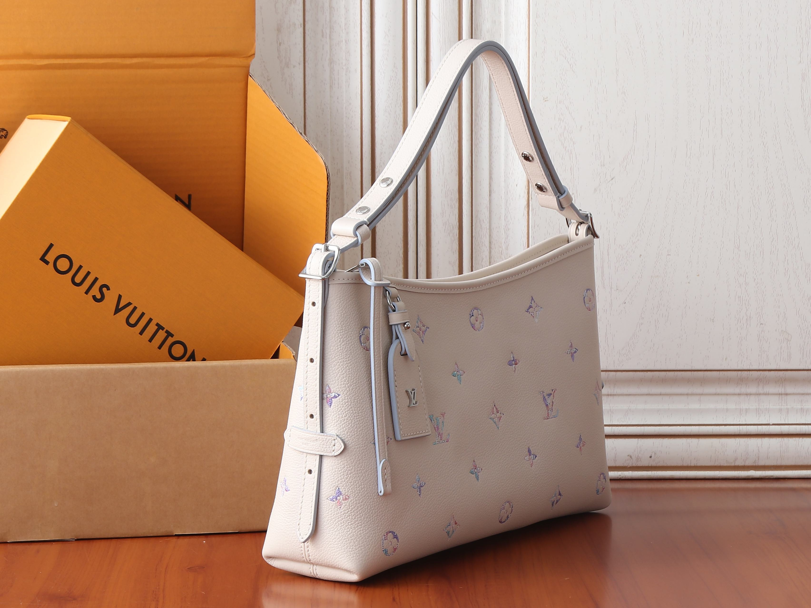 LV CarryAll East West M2A369 36x19x10cm