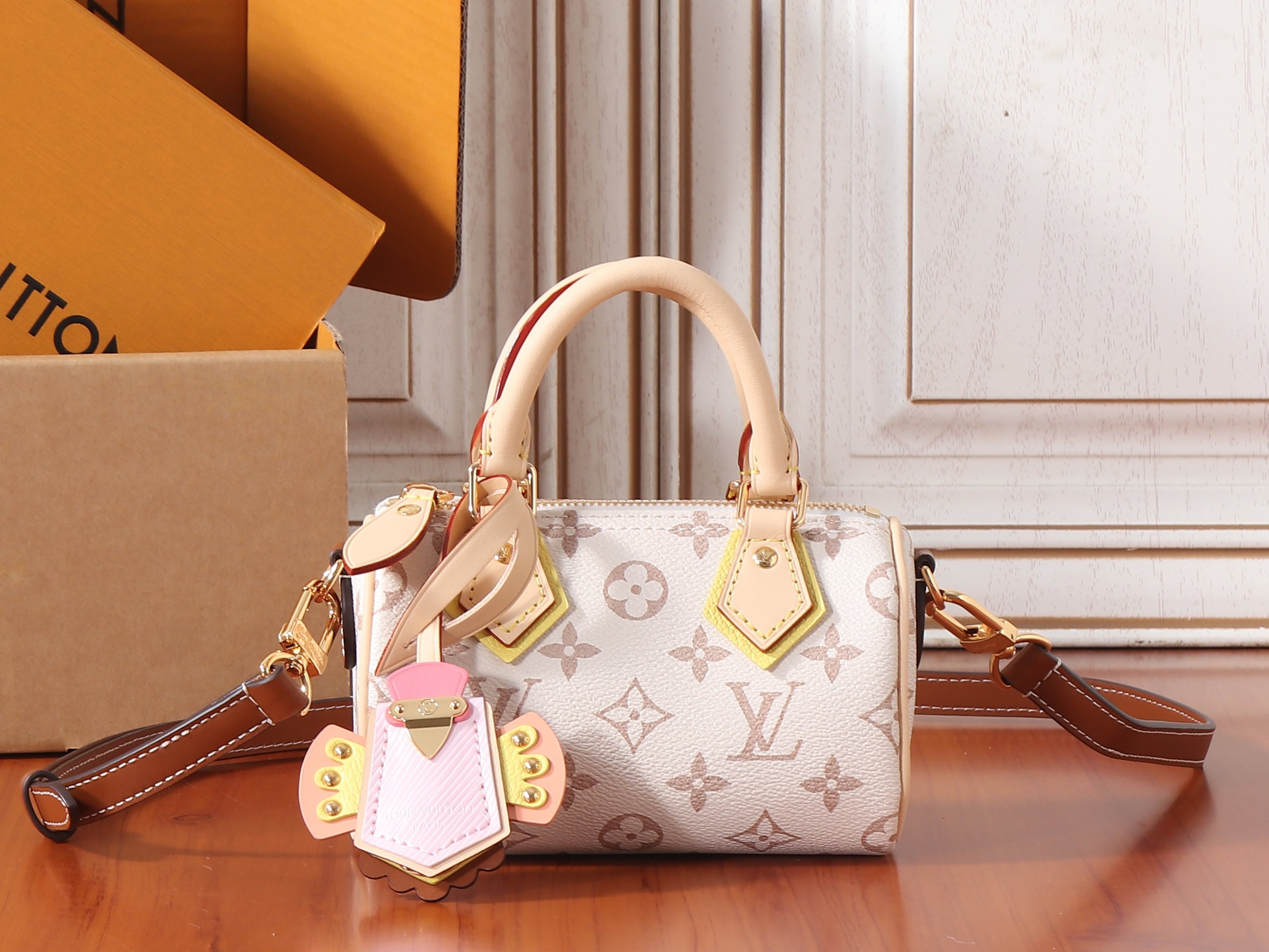 LV Nano Speedy M29781 16x12.5x10cm