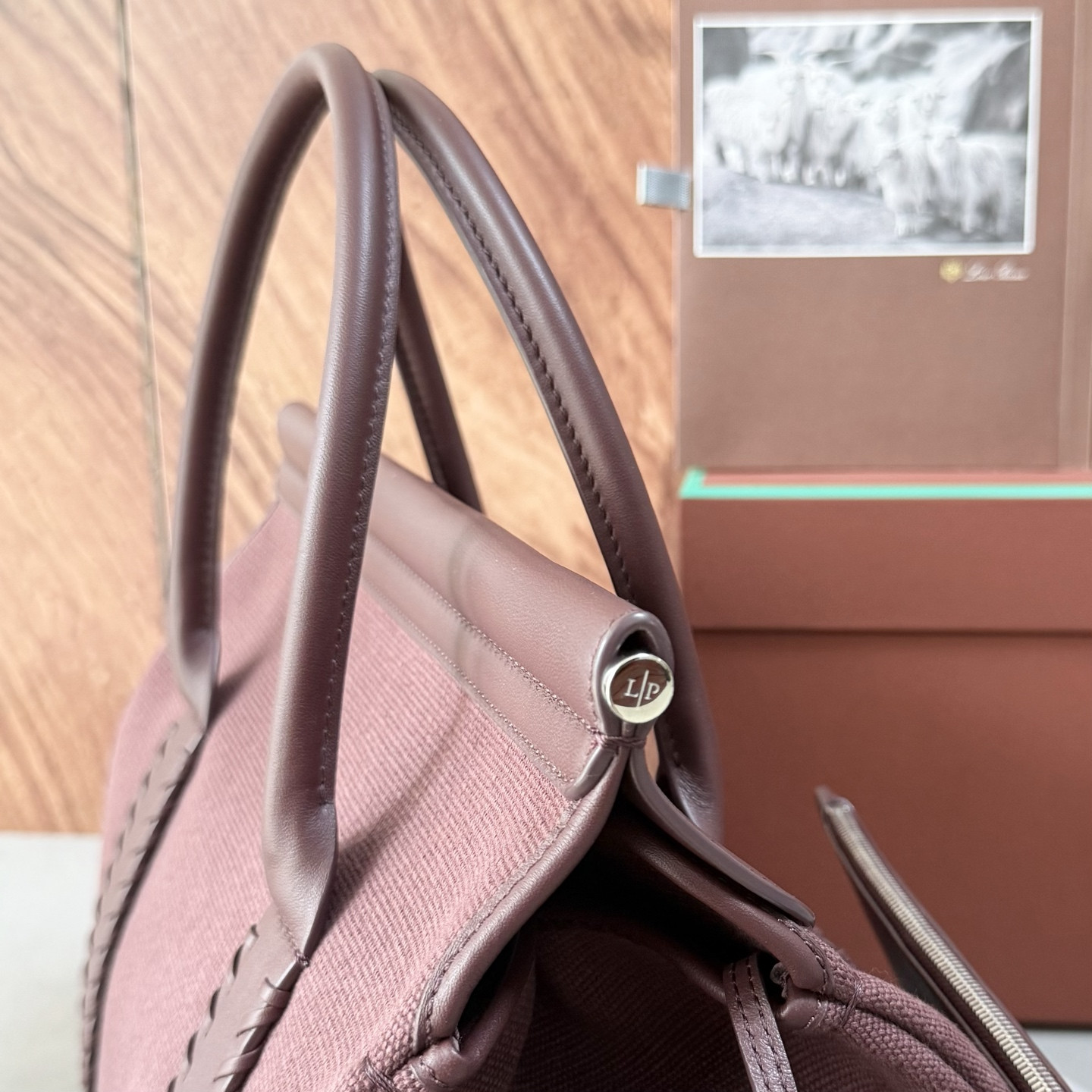 L**o p*ana loom bag l32 33 x 23 x 18 cm