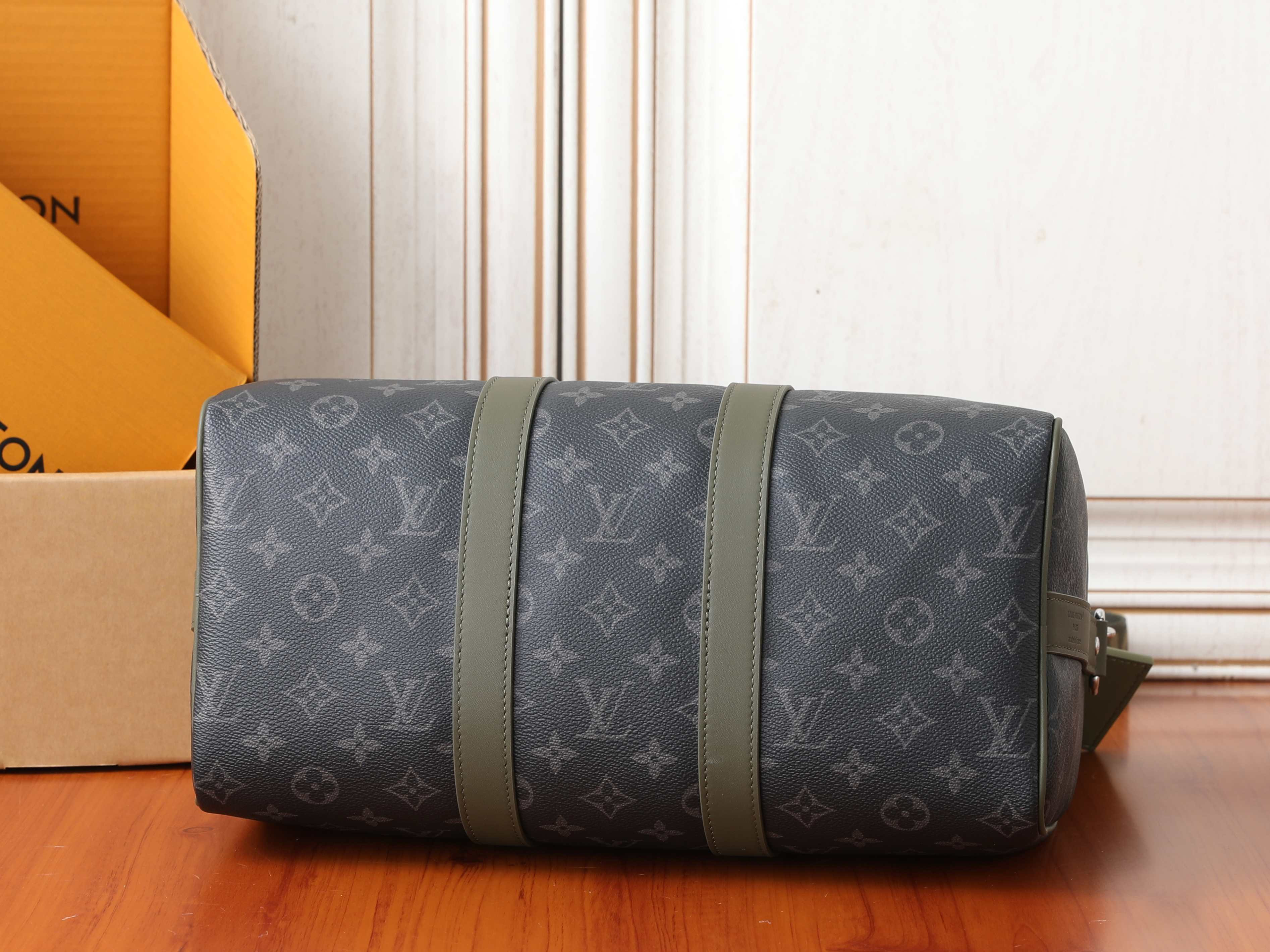 LV Keepall Shoulder Strap 35 M28639 34 x 21 x 16 cm