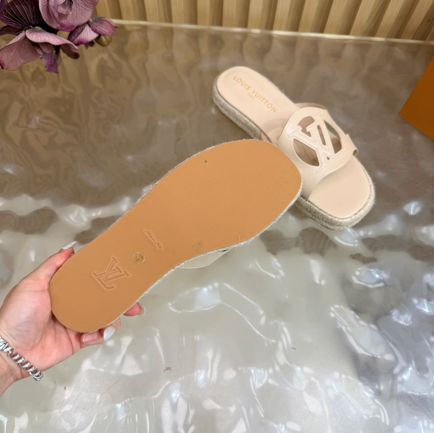 UA LV Isola Flat Espadrille