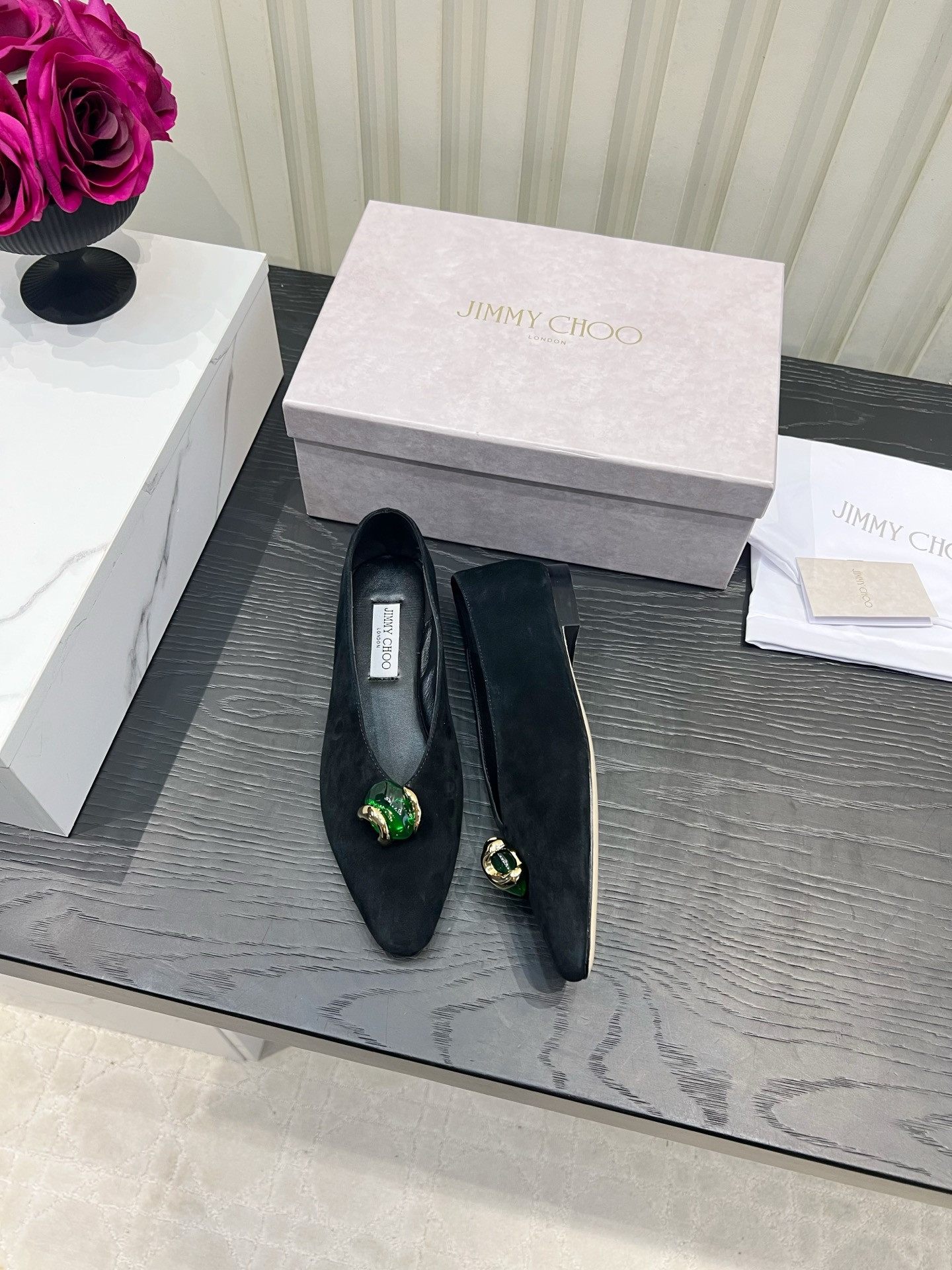 ua Ji*y Ch* margot flat